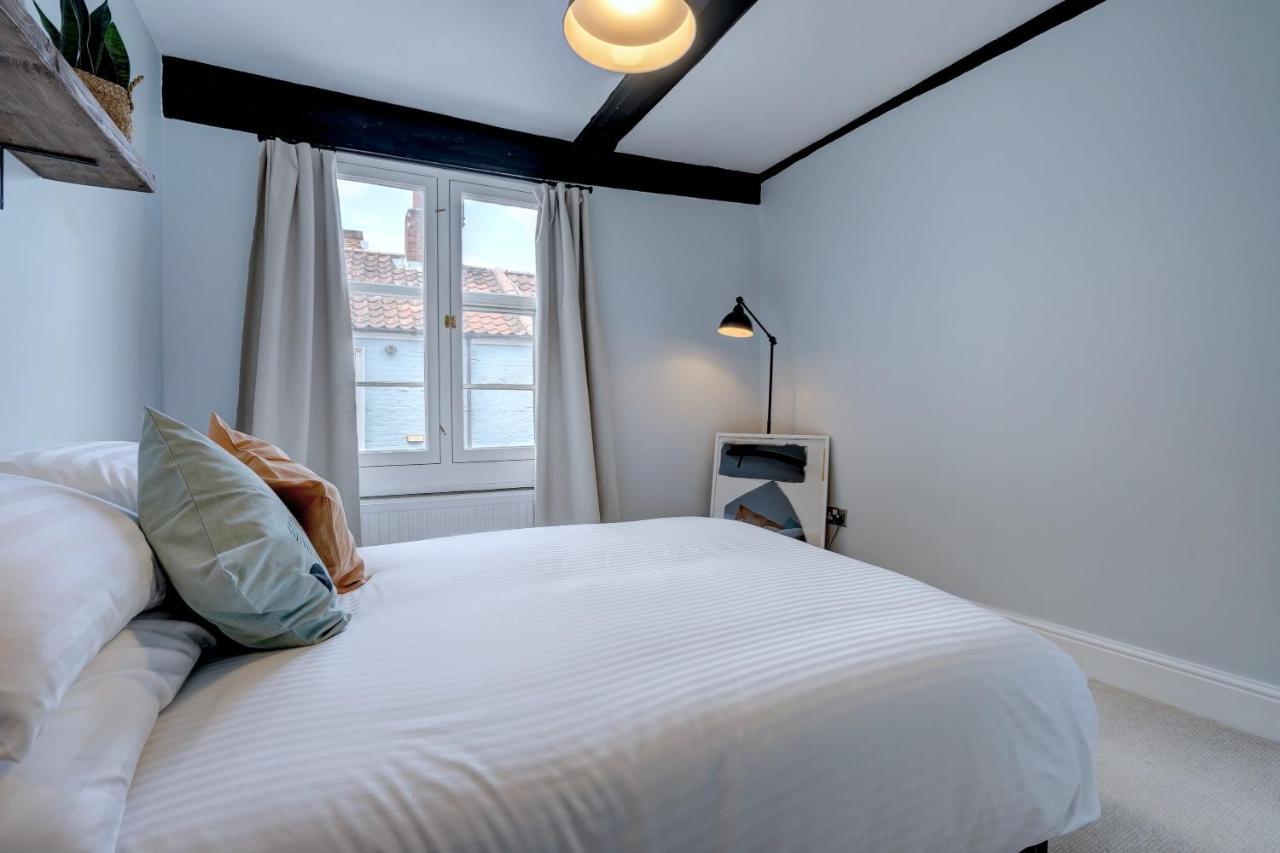 Stunning Designer Apartment In An Ancient Building NWI Exterior foto