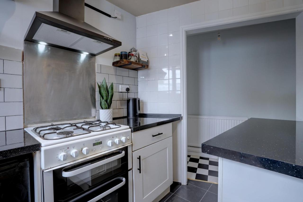 Stunning Designer Apartment In An Ancient Building NWI Exterior foto